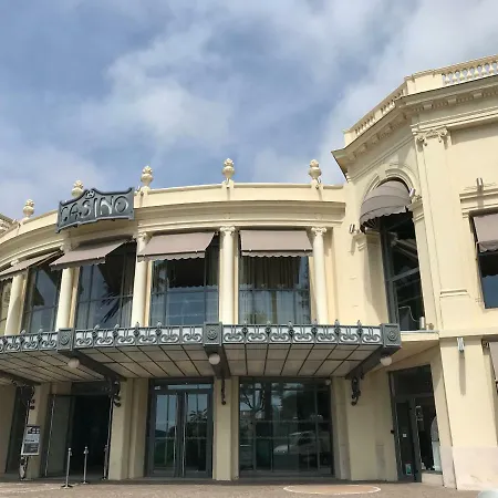 Apartman Les Jasmins